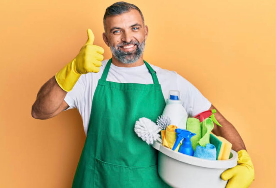 عمال تنظيف منازل بالدمام