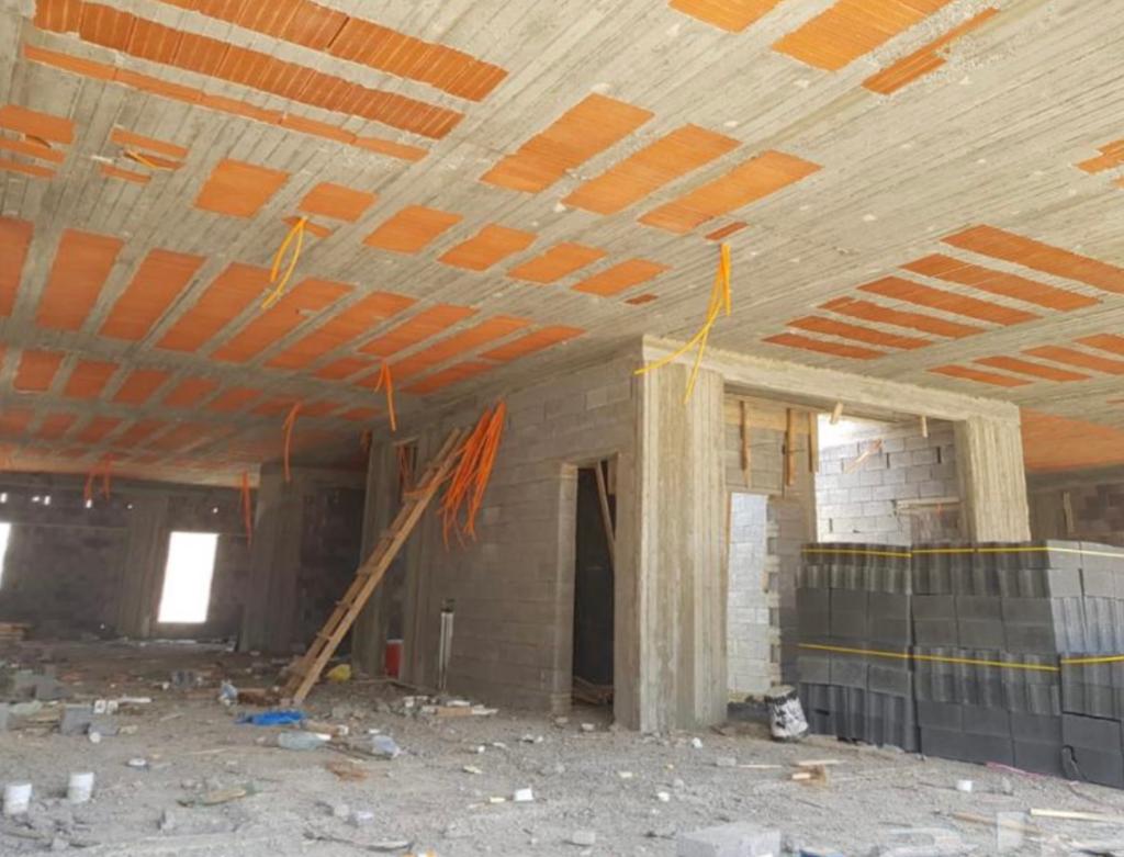 مقاول في الرياض